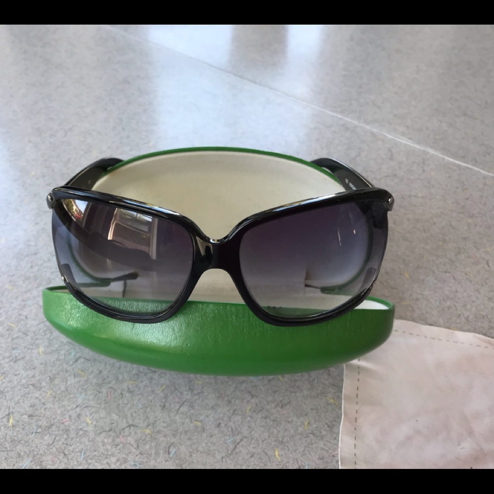 Kate Spade Black Veronica Sunglasses
